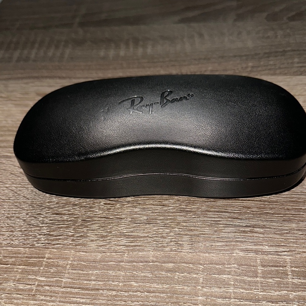 Ray-Ban Black Sunglasses Accessory Unisex case